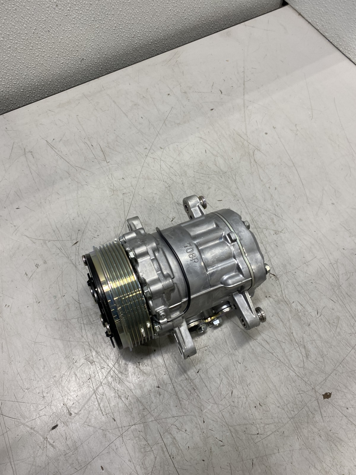 Sanden A/C Compressor-14-SD7176NC