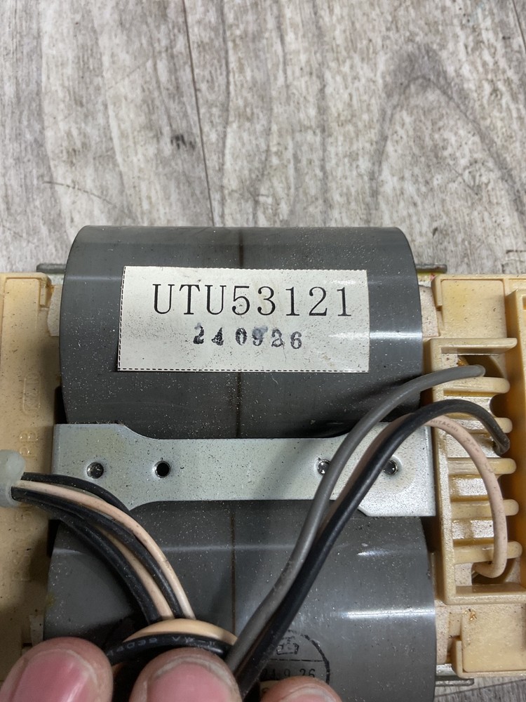 UTU 53121 Transformer UTU53121 #4018B145PR3