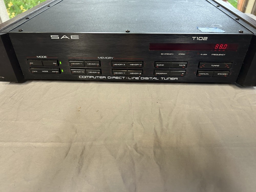 SAE T102 Computer Direct-Line Digital Tuner