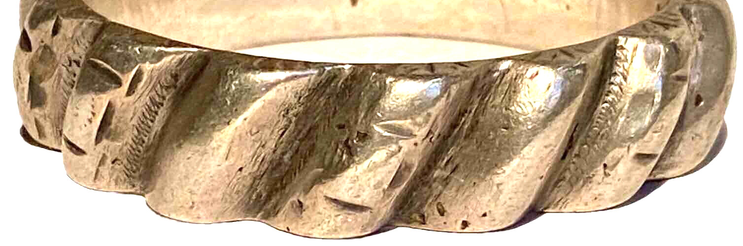 Vintage Ethnic Tribal Artisan Bangle Bracelet, Silver Tone