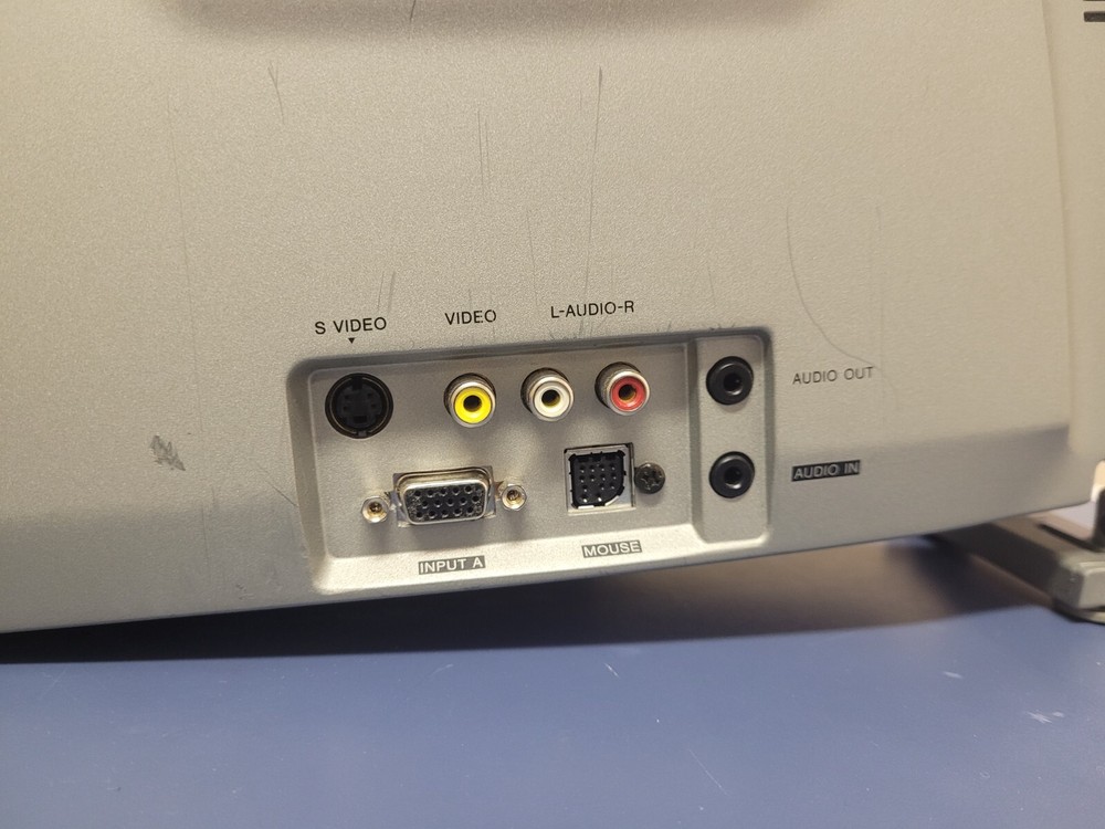 NICE! Sony LCD Data Projector VPL-XC50U, Warranty!