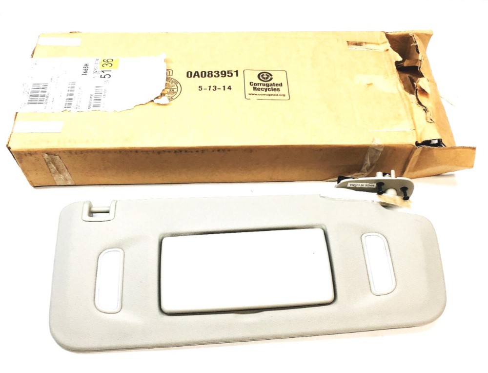 GM Passenger Side Sun Visor 22764800 NOS