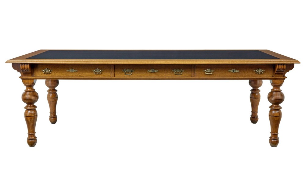 LARGE 19TH CENTURY CARVED OAK LIBRARY TABLE