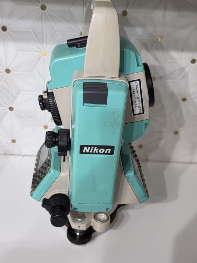 NIKON NPL-352 UNTESTED