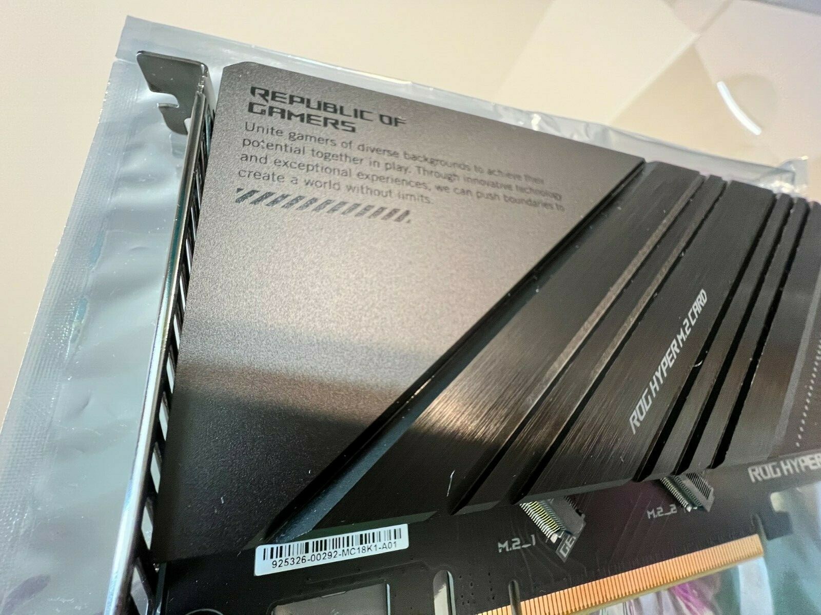 Asus ROG Hyper M.2 Card for ROG Maximus Z690 Hero , Original