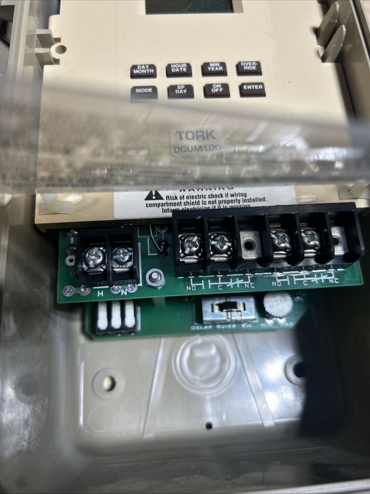 Tork DGUM100Y Single Channel Time Switch