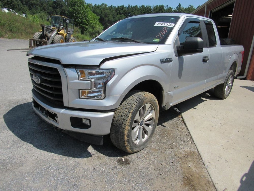 F150 2017 Glove Box 1067358