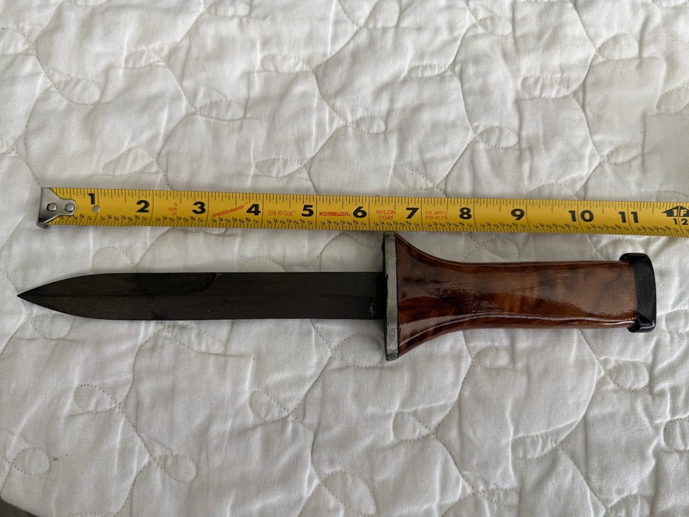 CUSTOMIZED US MARINE CORP KNIFE WITH ORIGINAL SCABARD