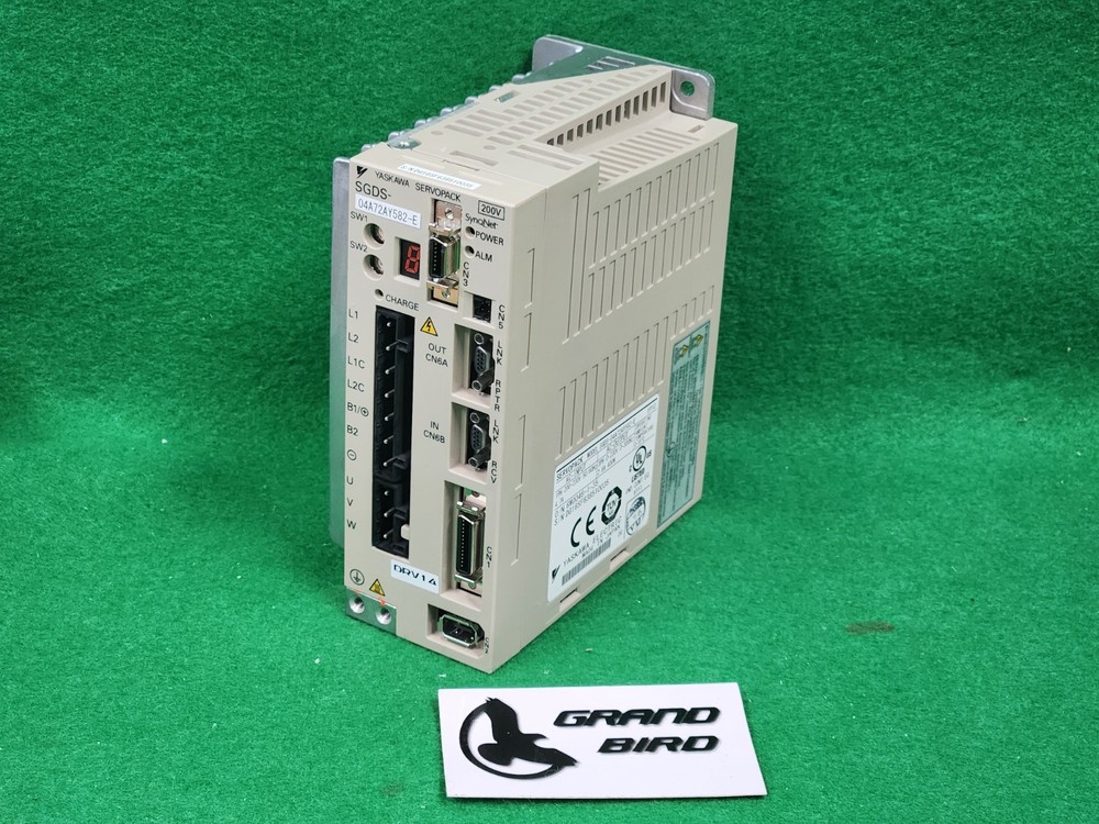 YASKAWA SGDS-04A72AY582-E Servo Drive SERVOPACK, USED