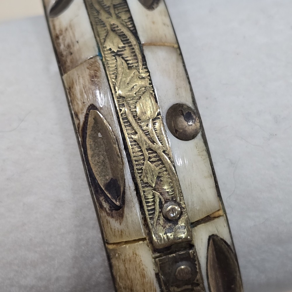 Bohemian Stackable Brass Inlay Bangle Bracelet Cream Tan Leaf Scrollwork