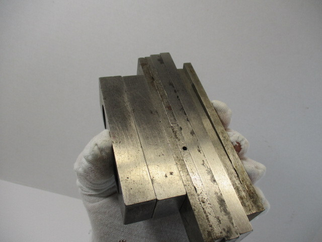 (4) Different Pair of Parallel Blocks Hardened Ground Precise Block VGC