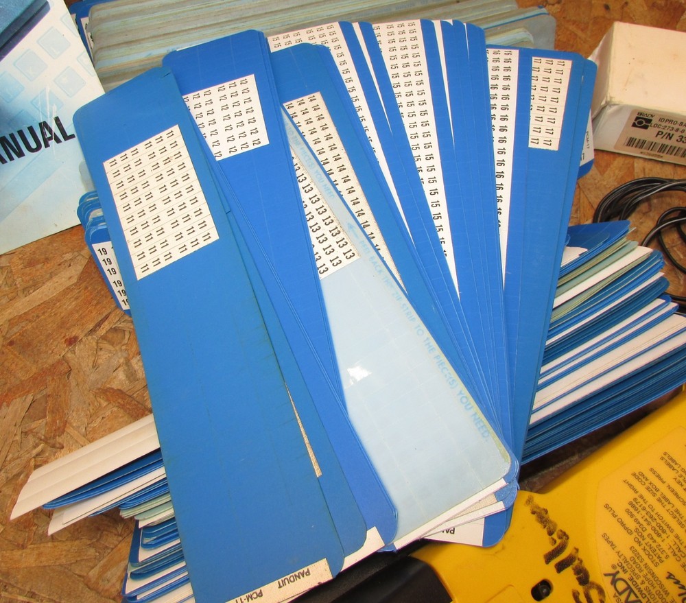 LOT Brady LS2000 Labeling System ID PRO Plus Wire Marker Printer Portable,Labels