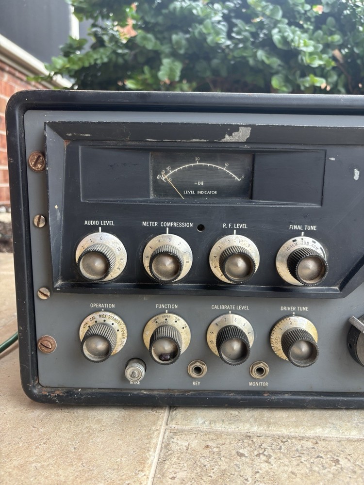 ⭐️Vintage Hallicrafters Ham Radio Transmitter⭐️Model HT-32A⭐️Untested⭐️