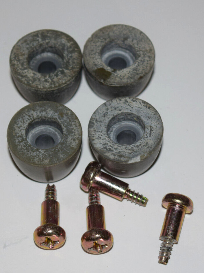 Black and Decker Bread Maker Feet Model B1500