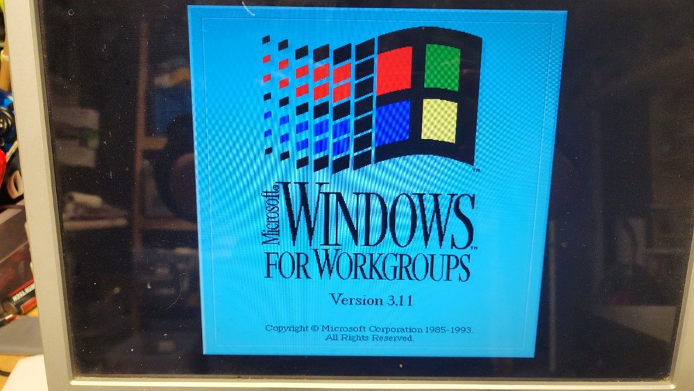 PACKARD BELL LEGEND 20CD VINTAGE COMPUTER READ DESCRIPTION