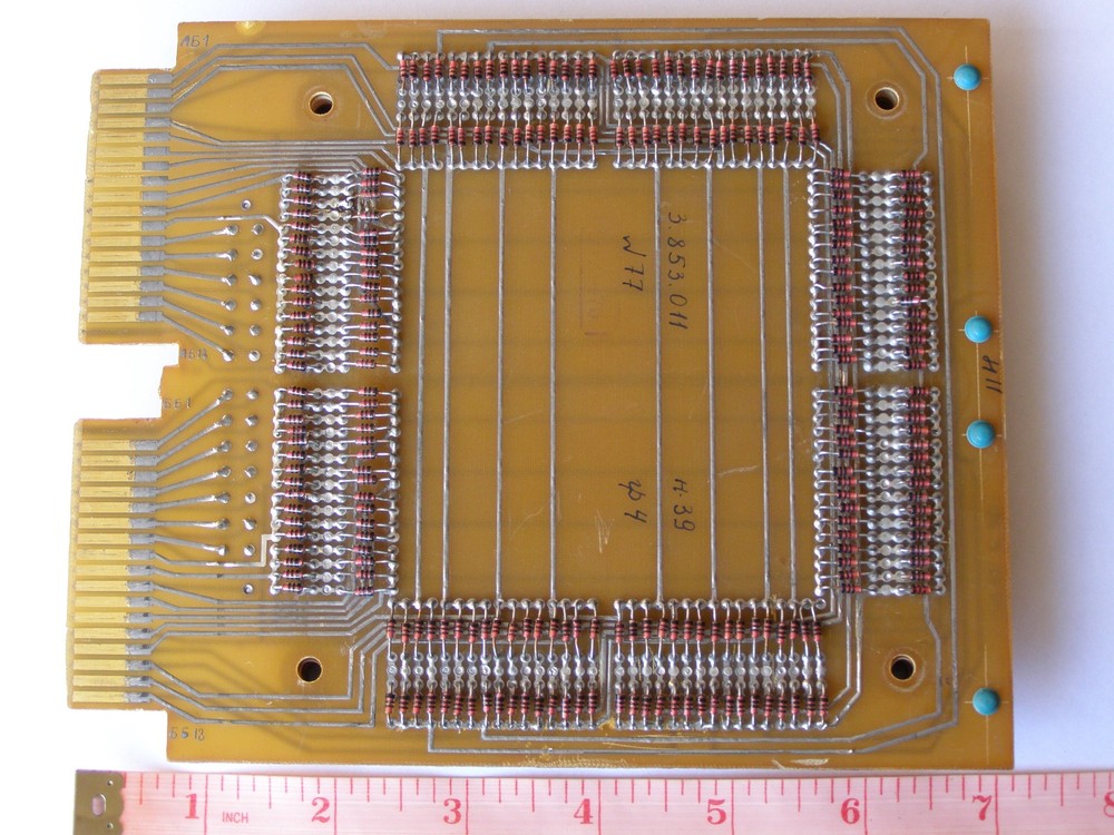 USSR Magnetic Ferrite Core Memory RAM 4096 bit Diode matrix Saratov2 PDP8 clone