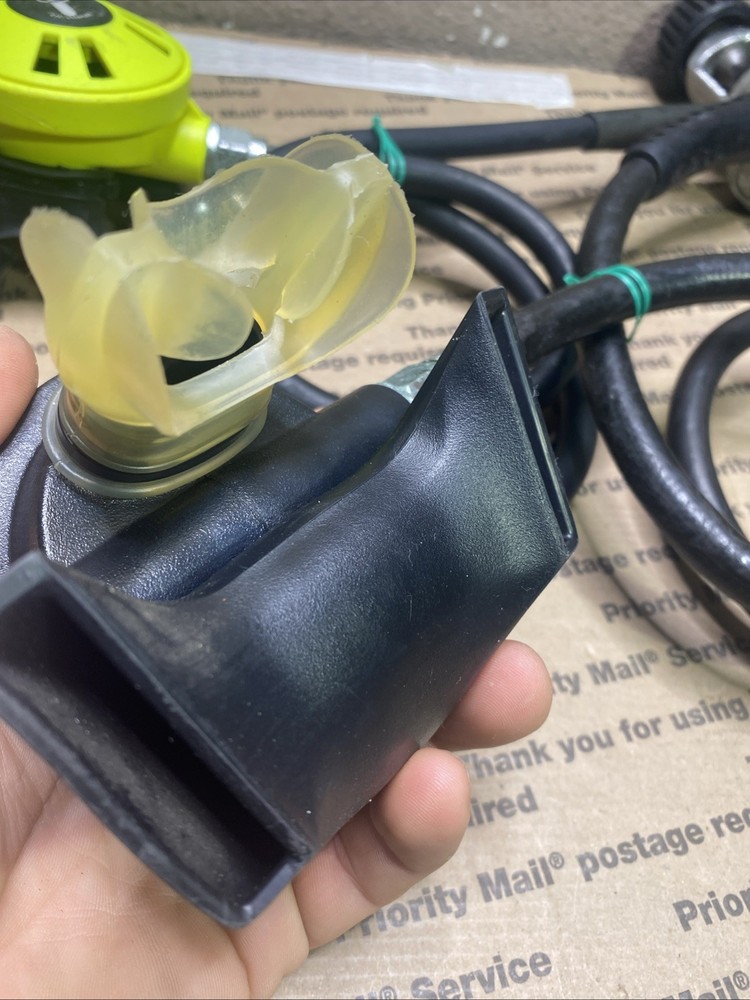 Oceanic Datamax Sport Puck Scuba Dive Computer (Untested)