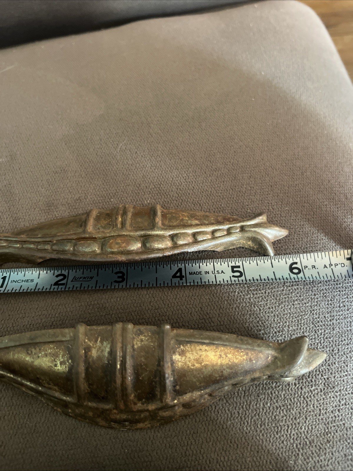 Set of 4 Vintage Art Decò Metal Ornate Drawer Pulls 6” Long Nice Patina