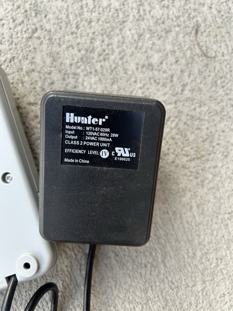 Hunter X-Core XC800i 8-Station Zone Sprinkler Irrigation Timer Controller Indoor