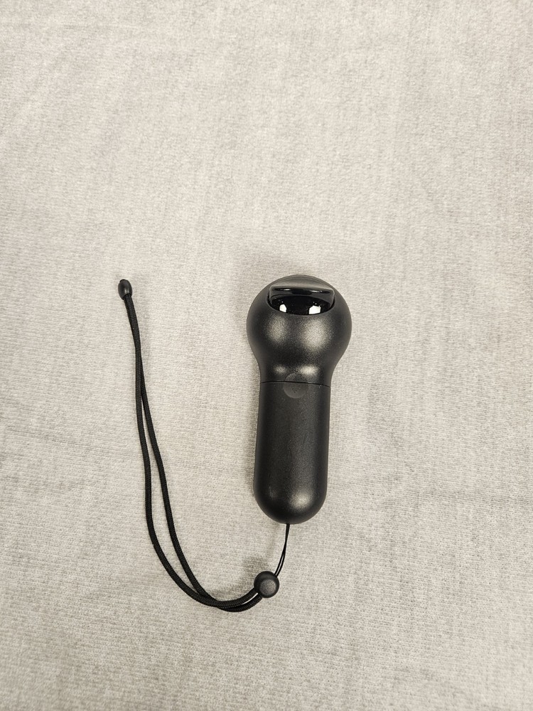 Samsung Gear VR Motion Controller Bluetooth Wrist Strap Included Clean