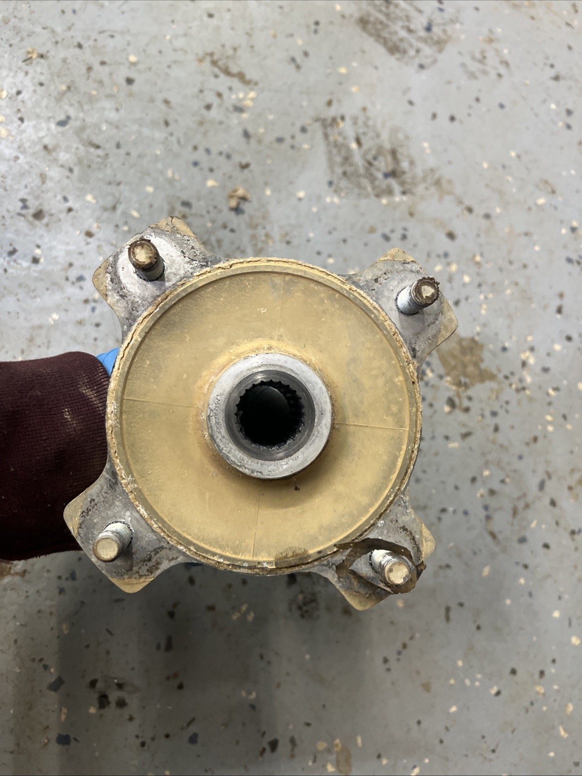 OEM 99-02 Kawasaki Prairie 400 4x4 Rear Back Wheel Right Or Left Hub 49030-1122