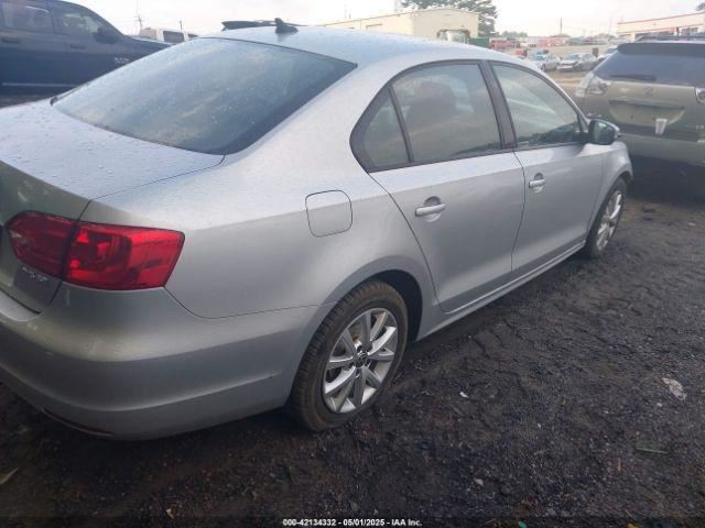 Fuse Box Engine Compartment Fits 12-22 PASSAT 4714784