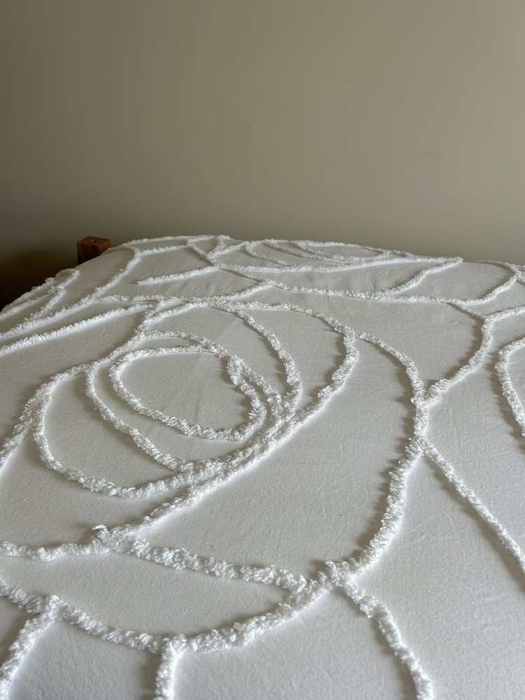 Dormify Twin XL Boho Rose Comforter And Sham Set