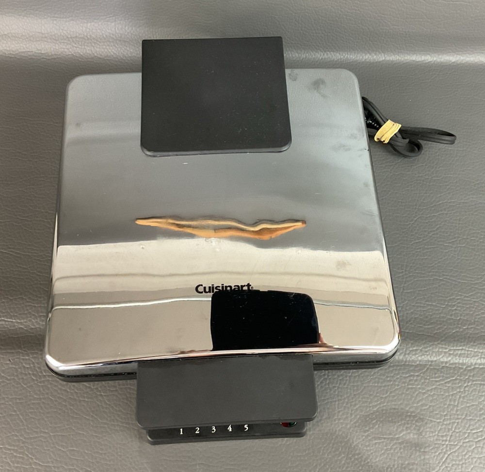 Cuisinart 4-Slice Belgian Waffle Maker Model WB-4SA