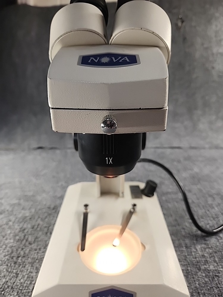Nova st 624 MicroScope