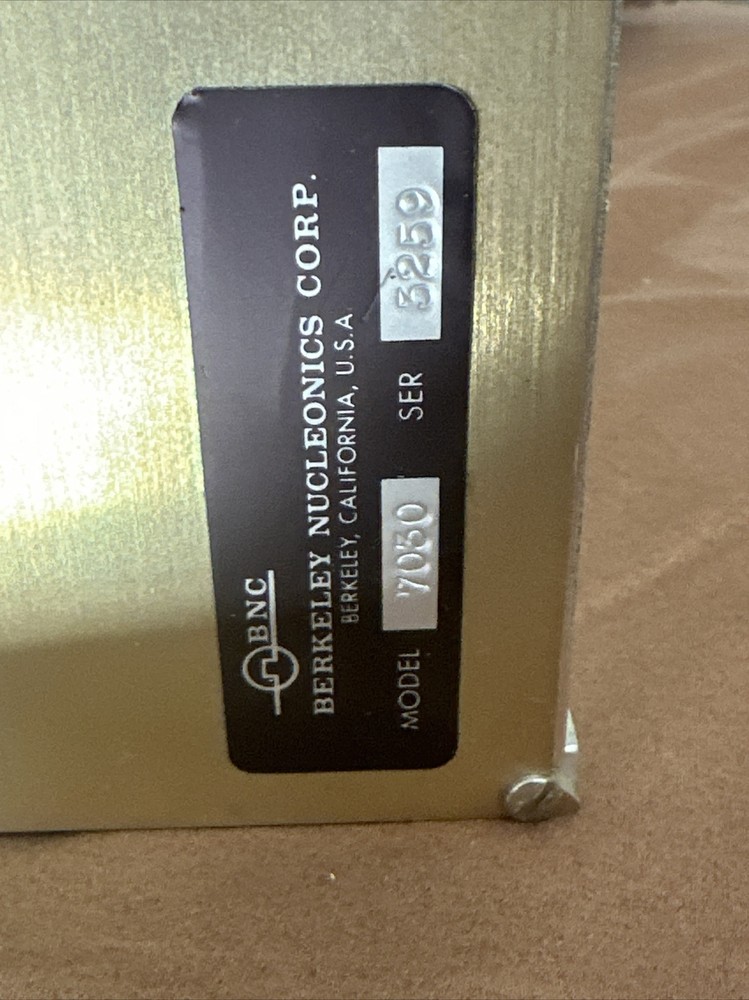 Used BNC BERKELEY NUCLEONICS MODEL 7030 DIGITAL DELAY GENERATOR