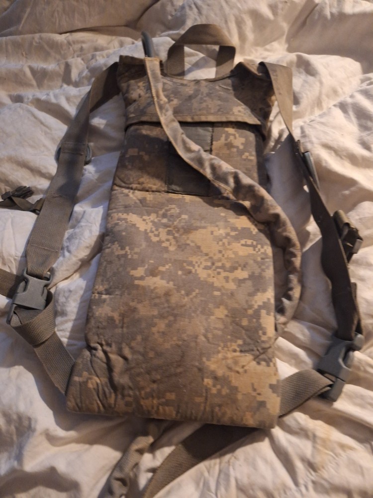 US Military Hidration Pack