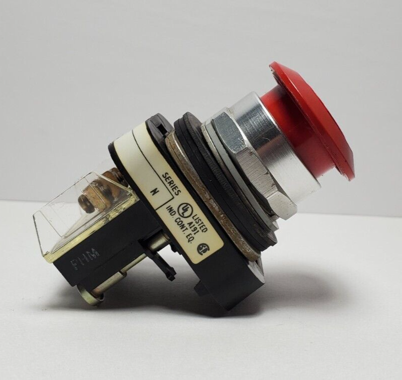 Allen-Bradley 800T-FX D4 Ser. N E-Stop Red Mushroom Head With Push-Pull