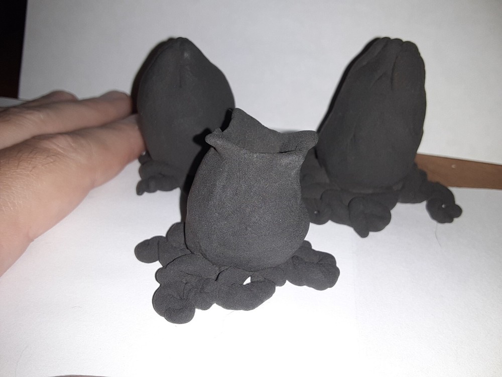 3 CUSTOM ALIEN XENOMORPH EGGS- for NECA DIORAMA