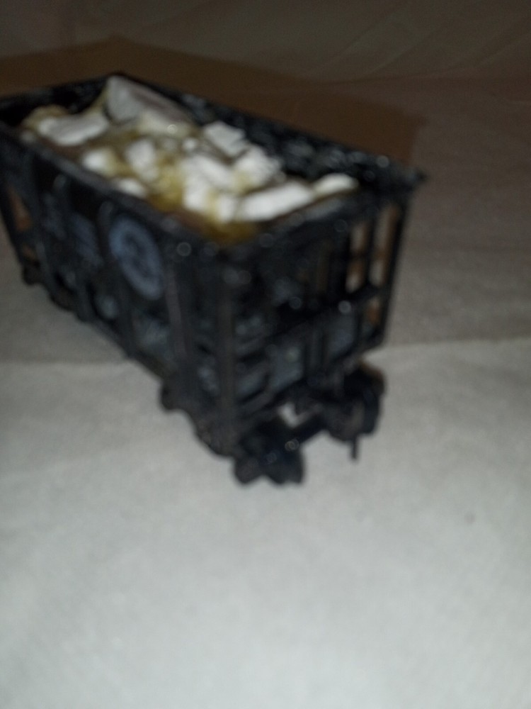 HO SCALE COLE TRAIN CAR B S #6086 WITH LOAD