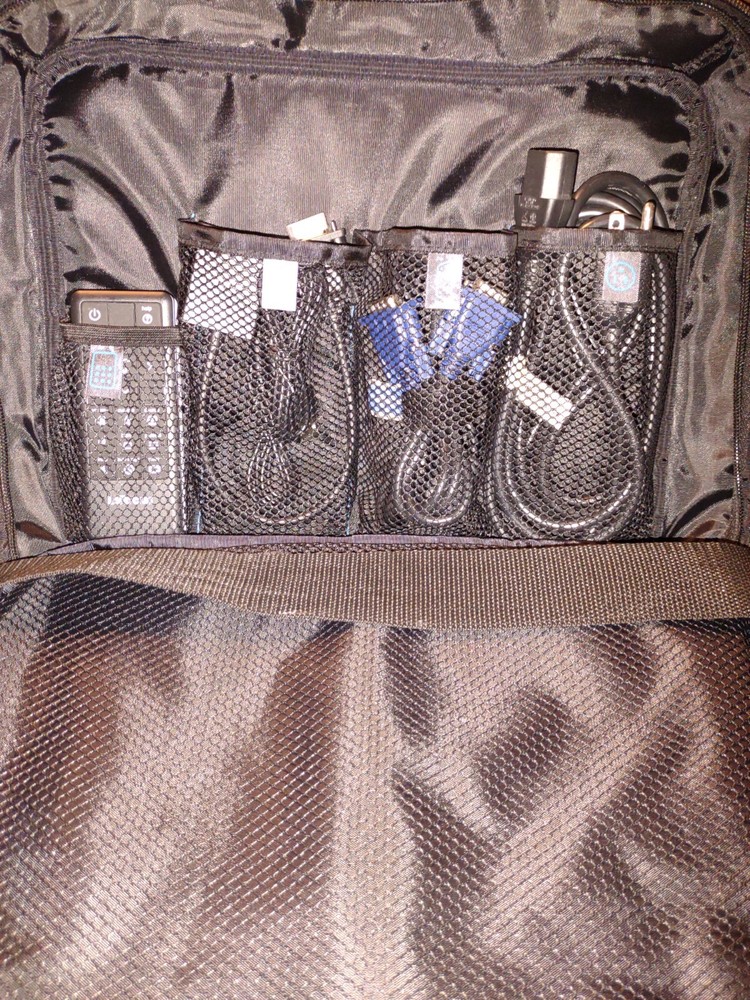 InFocus IN2116 DLP Projector