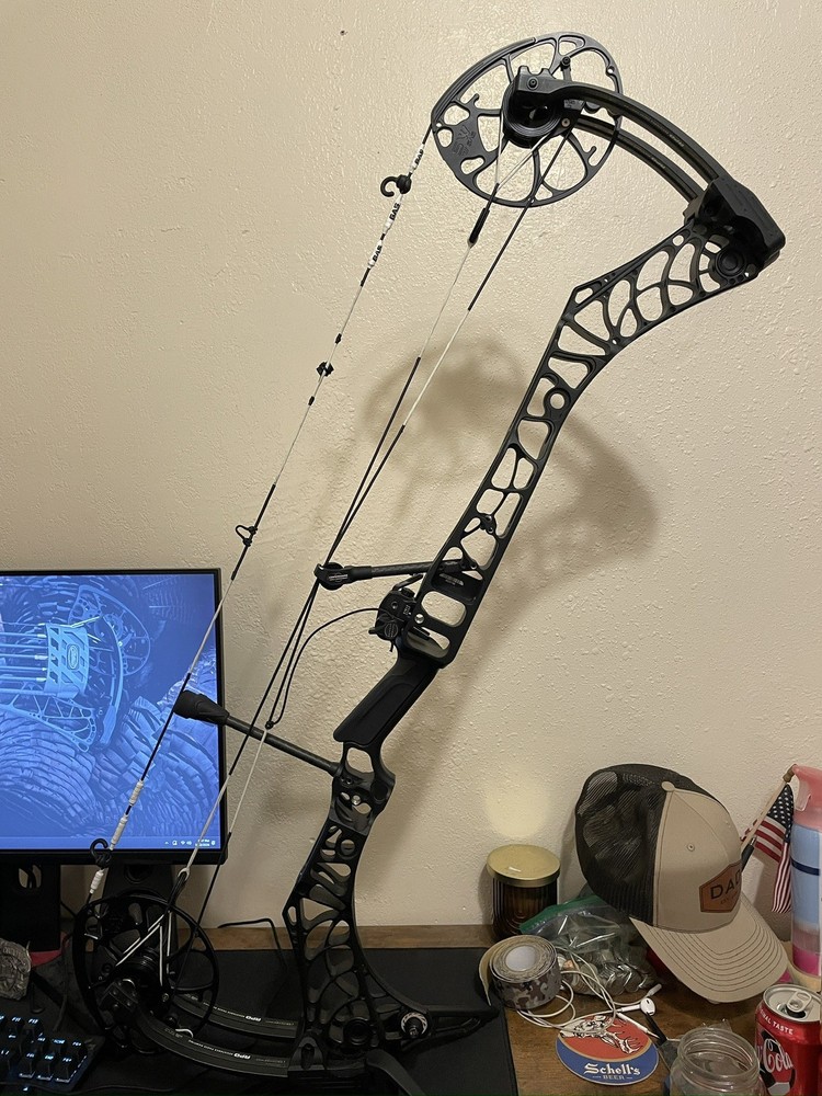 Mathews Phase 4 33 RH (MX2 Rest included)