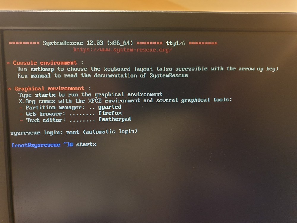 Linux SystemRescue V12.03, 64-bit, Bootable Live USB Flash Drive