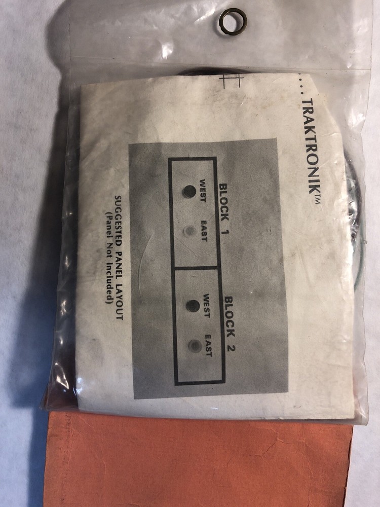 Model Train Electronics Track-Tronik 2 Block Electronic Monitor Light System