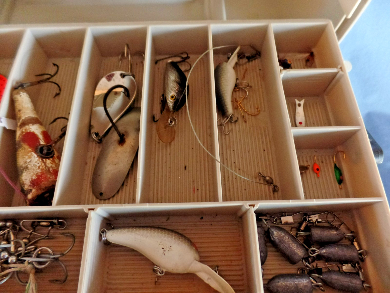 Vnt. Plano 3 tier TACKLE BOX FULL vintage Lures fishing supplies fillet knife