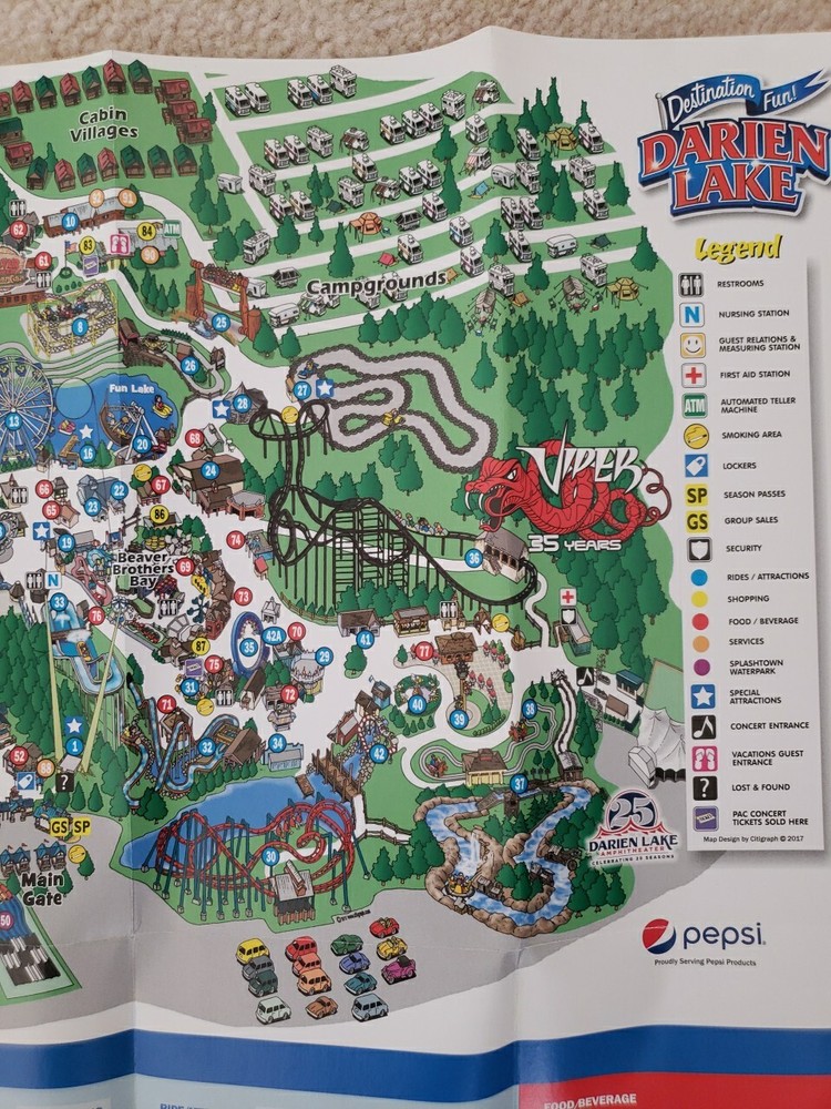 2017 Darien Lake Amusement Theme Park Brochure Map Guide
