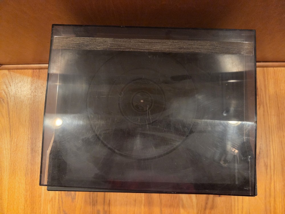 VTG Soundesign Model 6863ABC Dual Cassette Deck/Equalizer/Record Player READ