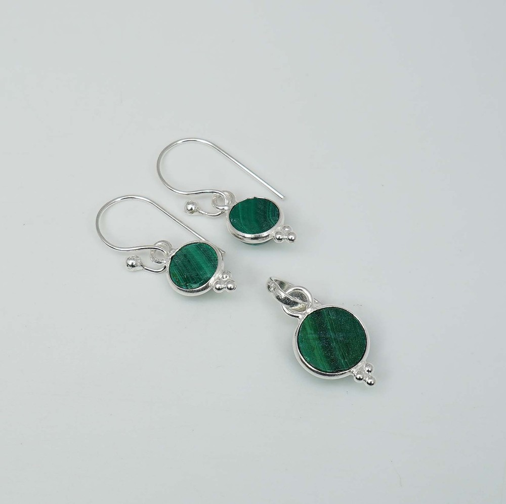925 Solid Sterling Silver Green Malachite Hook Earring Pendant Set
