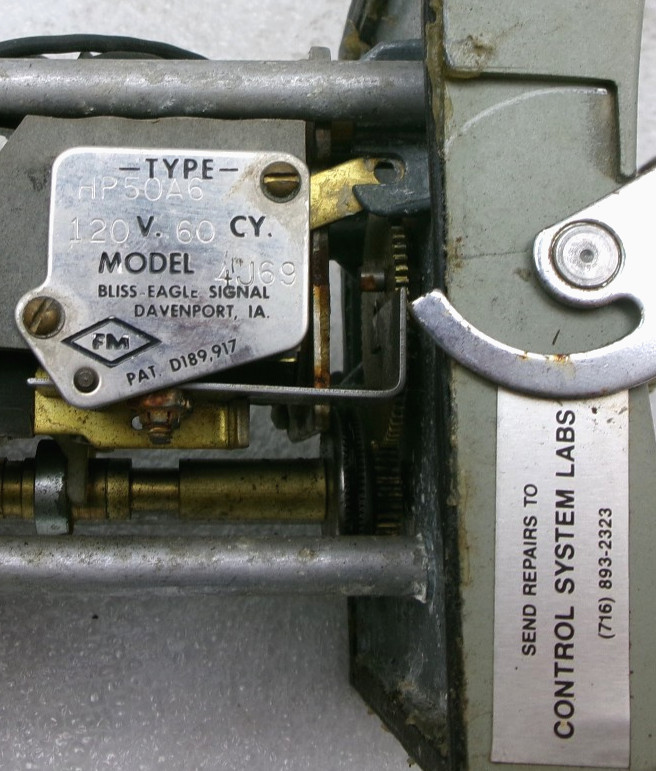 EAGLE SIGNAL DIVISION CYCLE-FLEX 30 SECOND ANALOG TIMER HP50A6 #363E