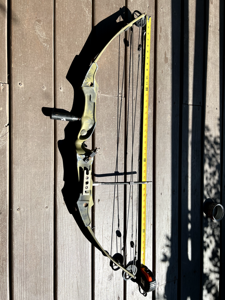 Bear Flare II Compound Bow Camo