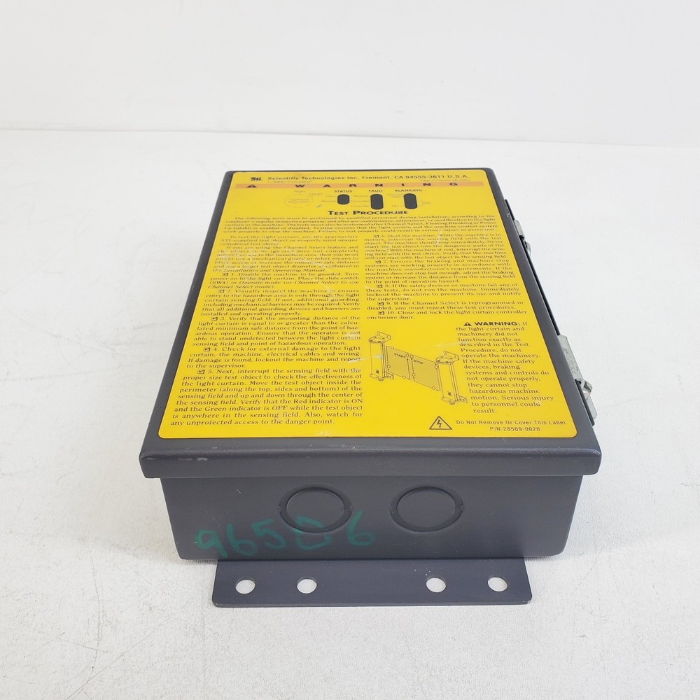 STI 70027-1007 Safety Light Curtain Controller LCC-FB-DC2-U