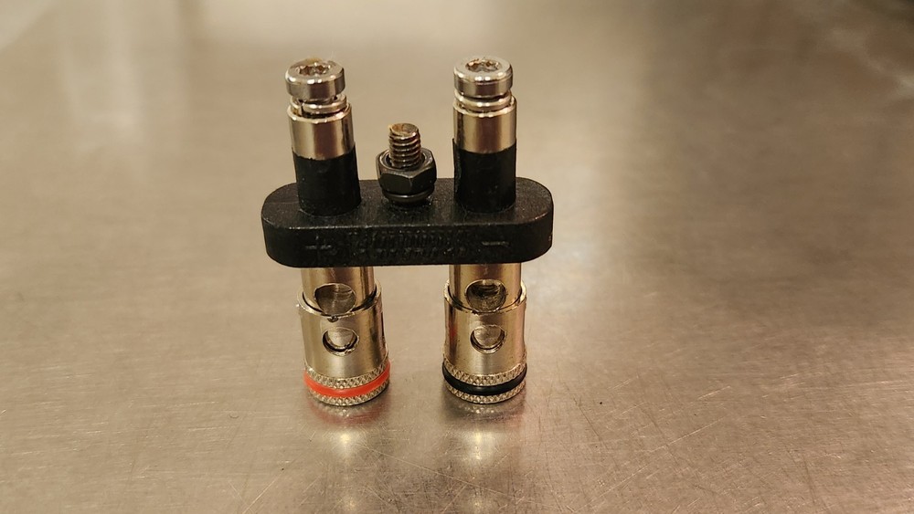 Sundown Audio Subwoofer 8 Gauge Speaker Terminal Binding Post Spring Loaded