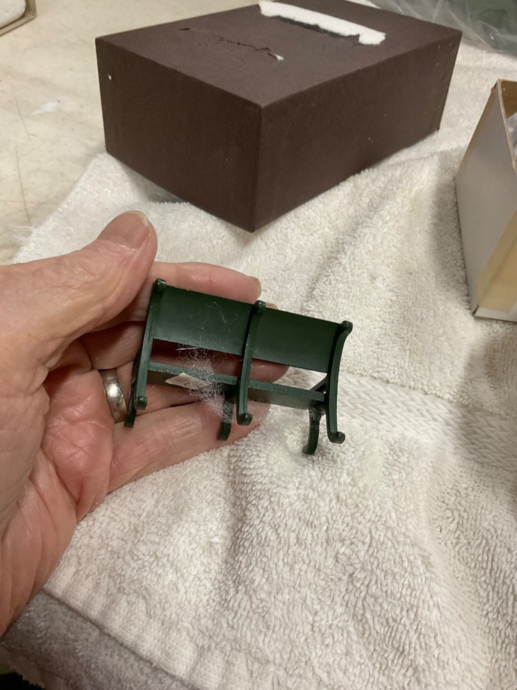DEPT 56 VILLAGE PARK BENCHS. 4 PIECES