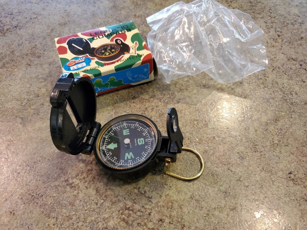 LENSATIC Engineer Directional Plastic Compass New NIB