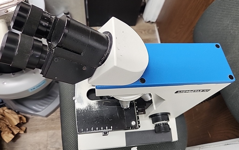 Reichert 410 Microstar IV Lab Microscope with 5 objectives (C3)
