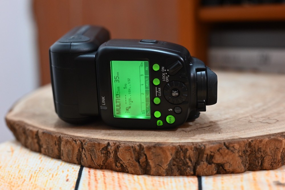 Canon 600EX-RT Speedlite